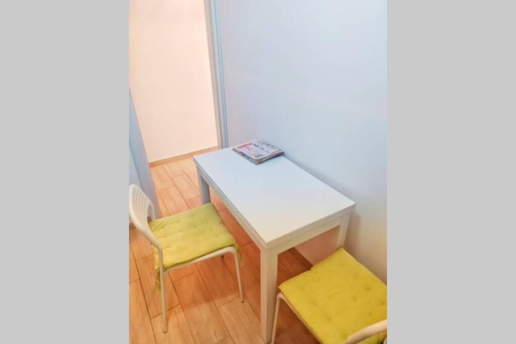 Apple Flat * Thessaloniki