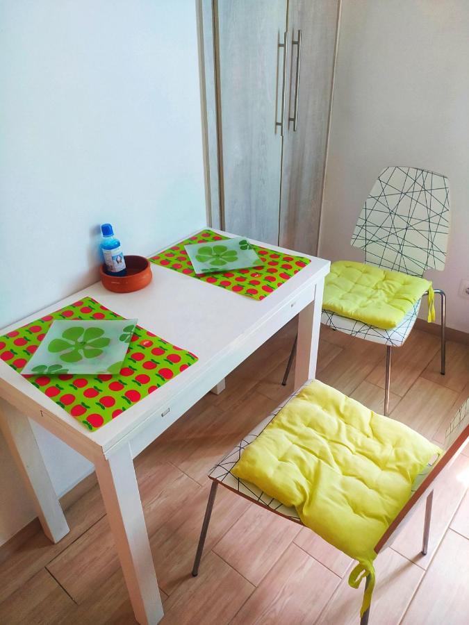 Apple Flat * Thessaloniki